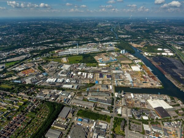 Luftbild: 125 Hektar großer Stadthafen im Essener Norden